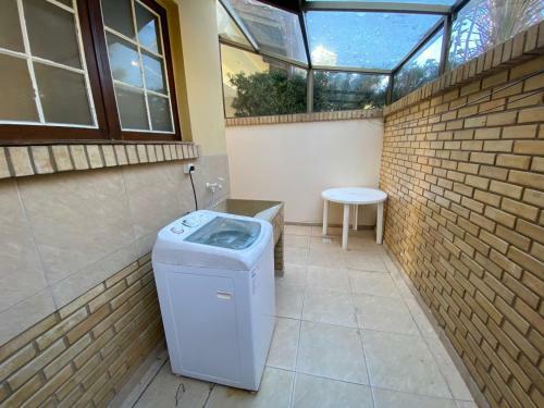 Casa 3 Dormit�rios Jurere Internacional