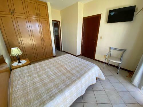 Casa 3 Dormit�rios Jurere Internacional