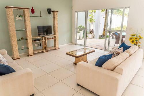 Novo Casa Com Churrasq E Wifi No Guaruja Sp