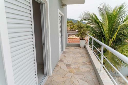 Novo Casa Com Churrasq E Wifi No Guaruja Sp