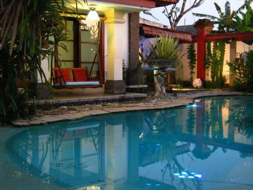 Villa Shantitara Bungalows
