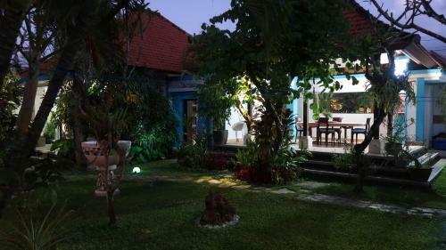 Villa Shantitara Bungalows
