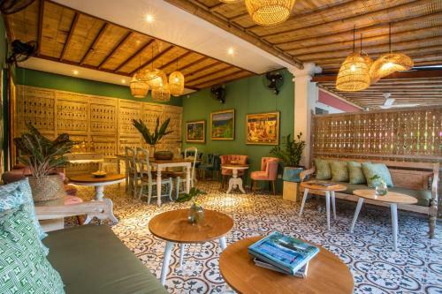 Bed & Breakfast Pinkprivate Sanur - Cool Adults Only