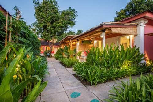 Bed & Breakfast Pinkprivate Sanur - Cool Adults Only