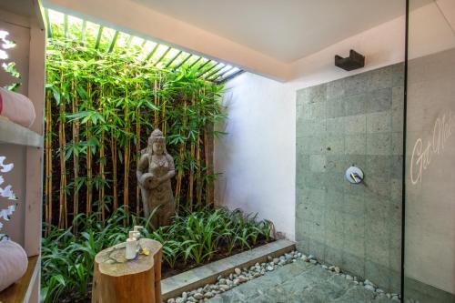 Bed & Breakfast Pinkprivate Sanur - Cool Adults Only