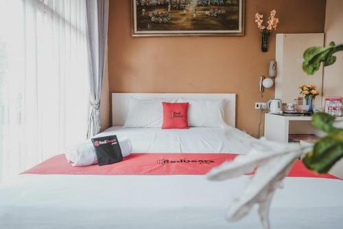Hostal Reddoorz Near Plaza Ambarukmo