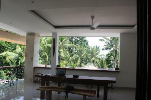 Hostal Indah Bali Guesthouse