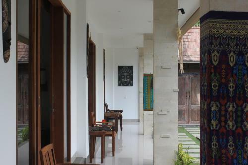 Hostal Indah Bali Guesthouse