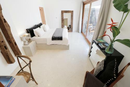 Amazing 3 Bedrooms Villa Canggu