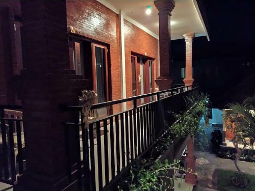 Hostal The Brick Canggu