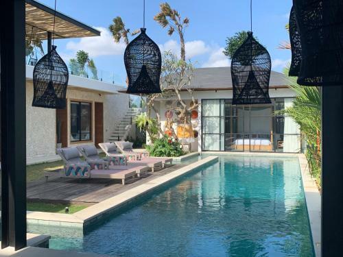 Villa Mosaic - Stunning Designed Spacious Villa - Center Canggu