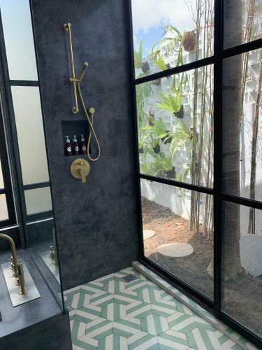 Villa Mosaic - Stunning Designed Spacious Villa - Center Canggu