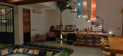 Villa Mosaic - Stunning Designed Spacious Villa - Center Canggu