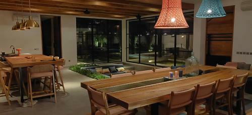 Villa Mosaic - Stunning Designed Spacious Villa - Center Canggu