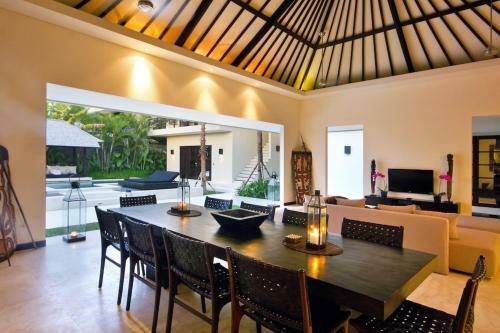 Private Villas 4 Br Canggu W Staff 10 Discount