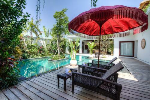 Villa Frangipani Merah