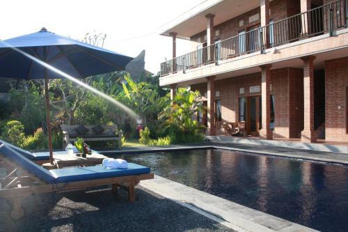 Hostal Homestay At Putu Canggu