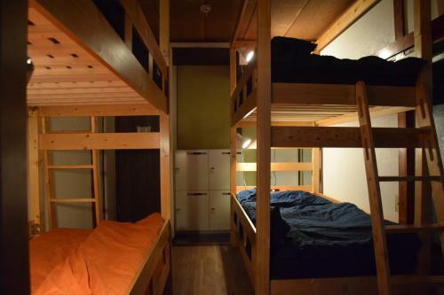 Hostal Guest House Shie Shimi