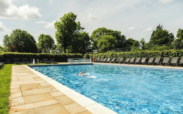 Hotel The Runnymede-on-thames