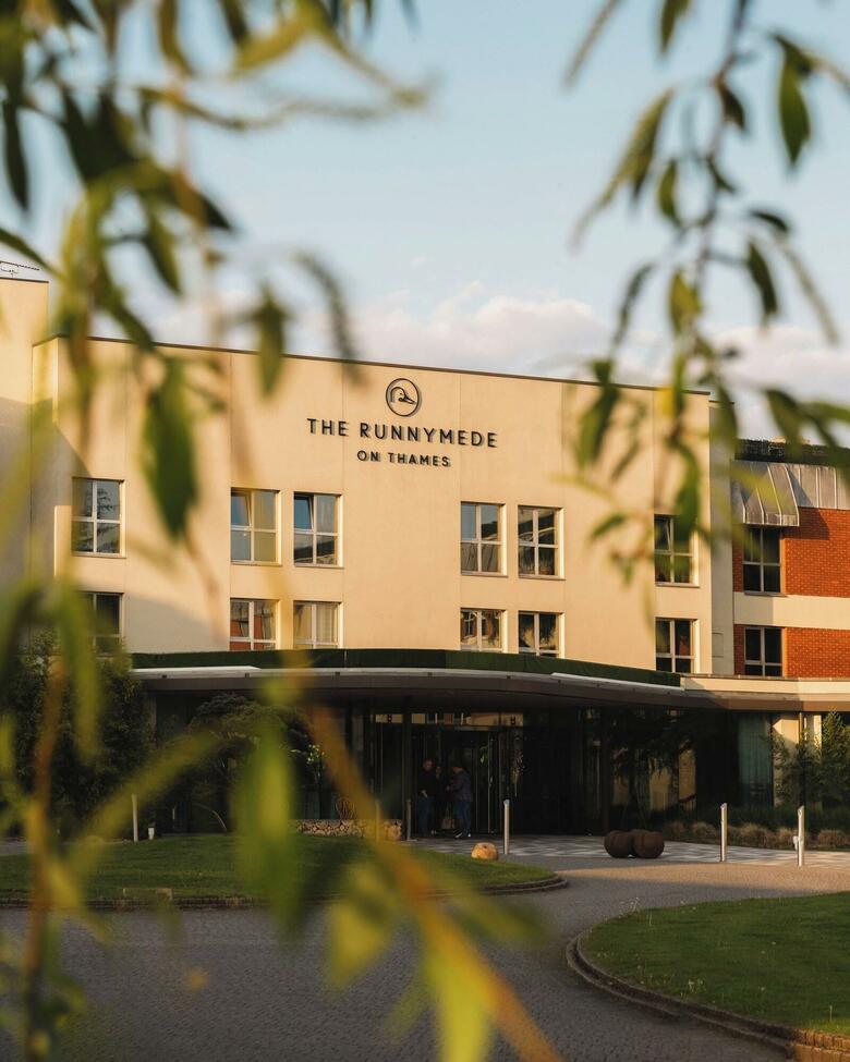 Hotel The Runnymede-on-thames