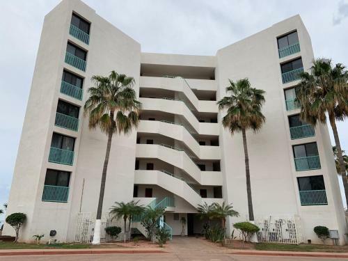 Hotel Condominios San Carlos