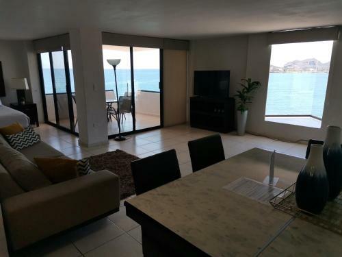 Hotel Condominios San Carlos