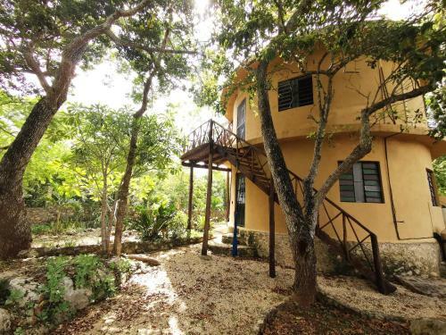 La Casa Redonda. Tulum-cob�