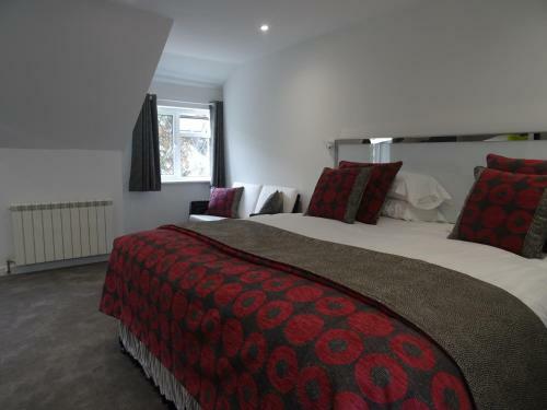 Hostal Undercliff Guest House