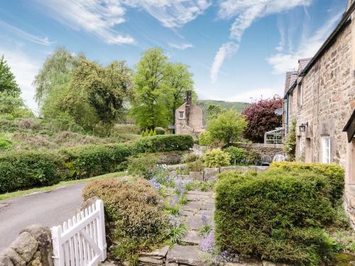 Brookside Cottage