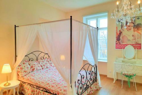 Apartamento Sisi-schloss Rudolfsvilla - Sechser - 24 G�ste