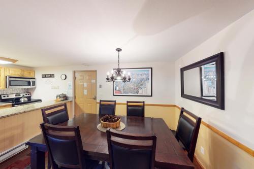 Aspen Condo Unit 3