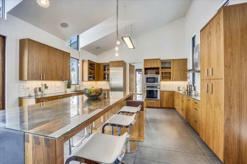 Modern Alpine Escape Home