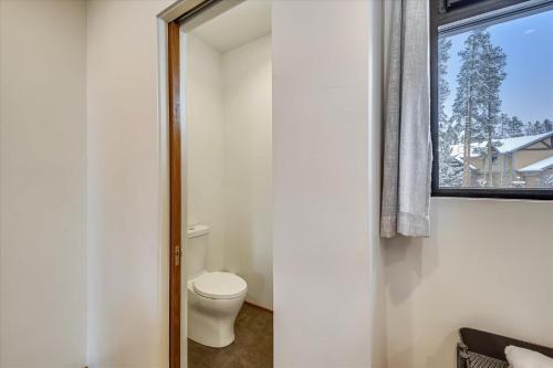 Modern Alpine Escape Home