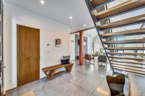 Modern Alpine Escape Home