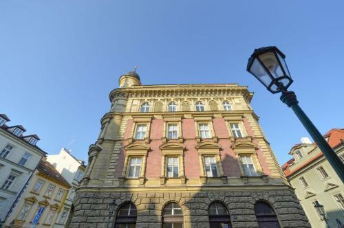 Amazing Charles Bridge Apartment