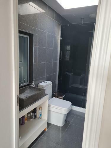 Private Luxury Annex Apartment With Secure Free Parking