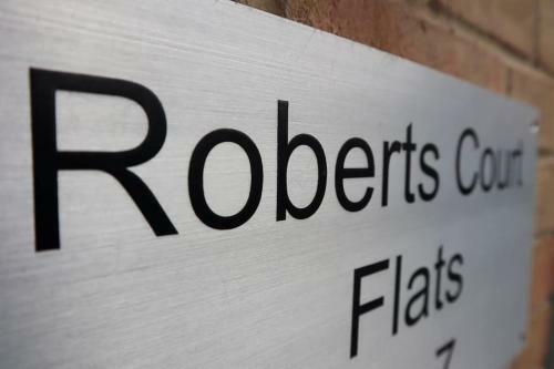 Apartamento Modern Apt In Epsom-self Check In & Free Parking