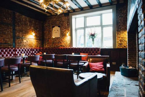 Kings Arms Hotel