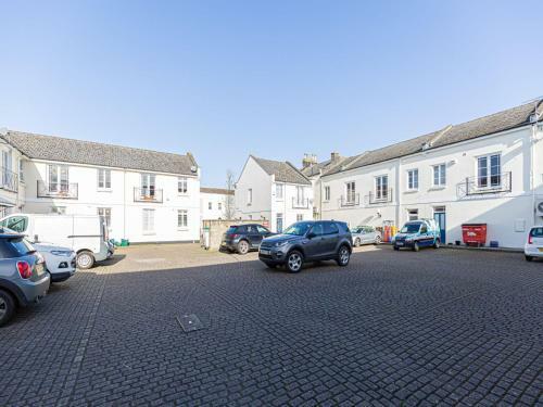 10 Tivoli Mews - By Luxury Apartments
