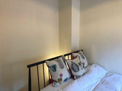 Love Street Cottage