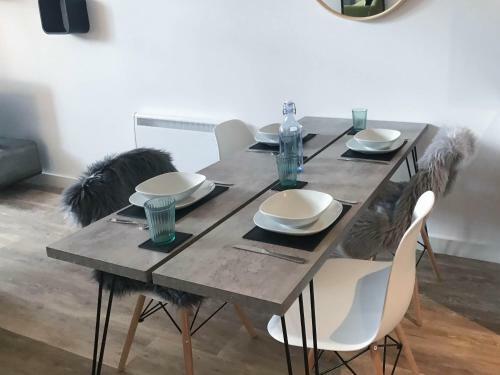 Luxury 1 Bed Apartment In City Centre With Parking
