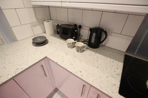 Apartamento Pretty 2bd Flat + Private Patio Near The Beach