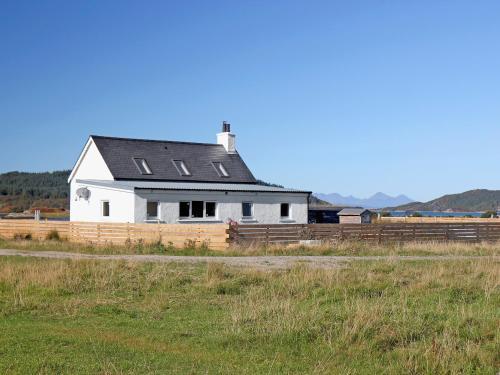 Macneils Croft