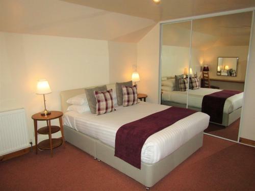 Hostal Kingswood Hotel