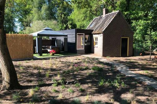 Prachtig Gerenoveerd Bakhuis Eneren�