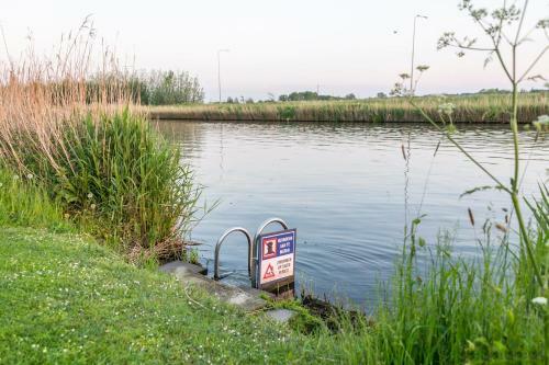 Groot Marquette - Noord Holland Aan Uw Voeten