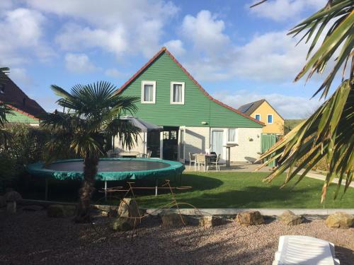 Vakantiewoning Met Een Geweldige Tuin Aan Zee