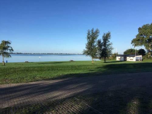 Wadhuis Aan Waddenzee Inclusief 2 E-bikes