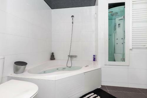 Sea View Apartment