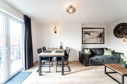 Seawave Apartment